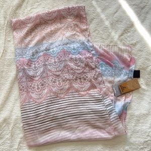 Prana Lacey Scarf